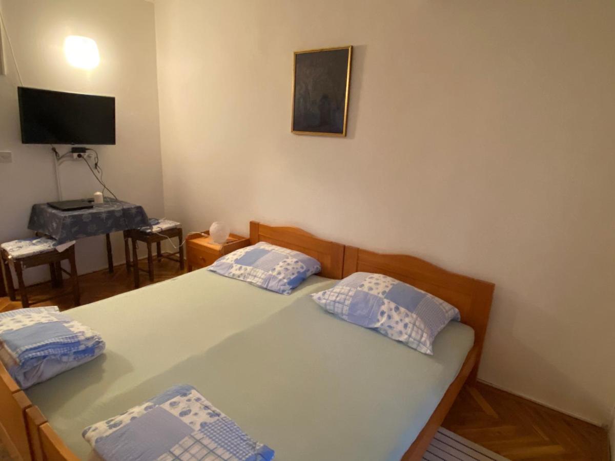Apartments Stella-Dora Lopar Εξωτερικό φωτογραφία