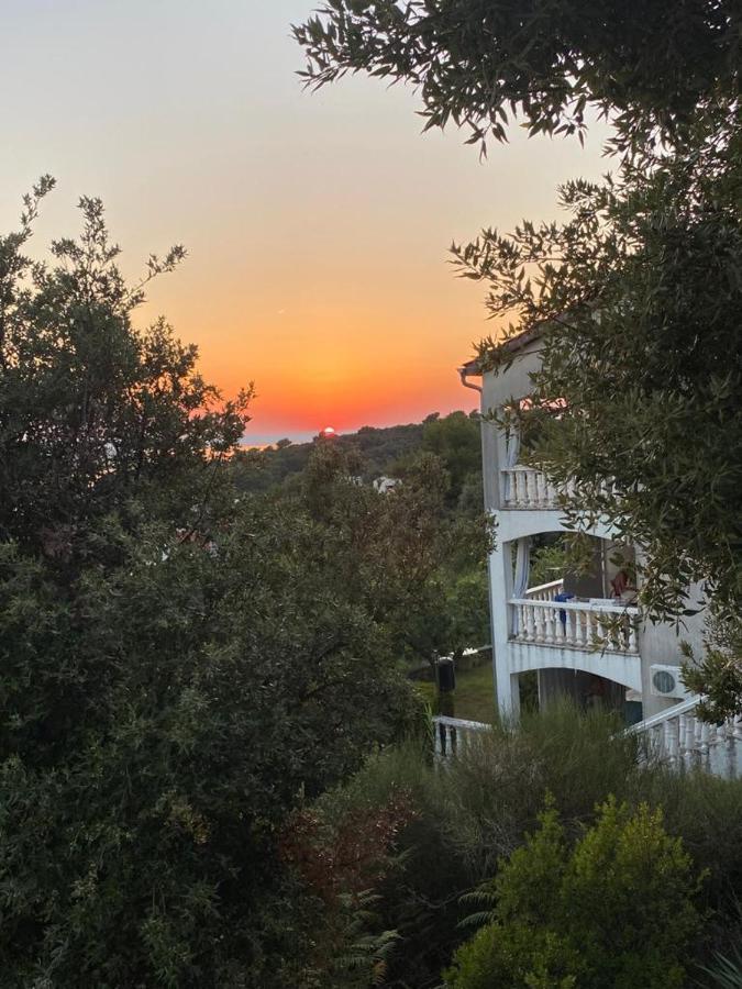 Apartments Stella-Dora Lopar Εξωτερικό φωτογραφία